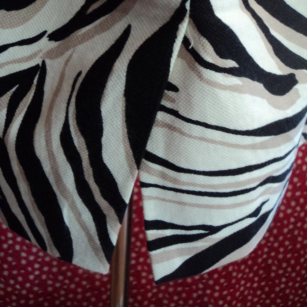 Skirt - Picture 6 of 6
